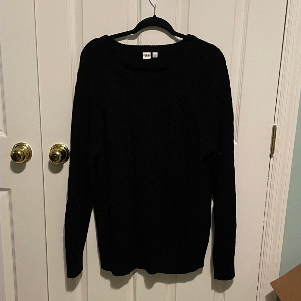GAP Women's Black Cable Knit Crew Neck Sweater